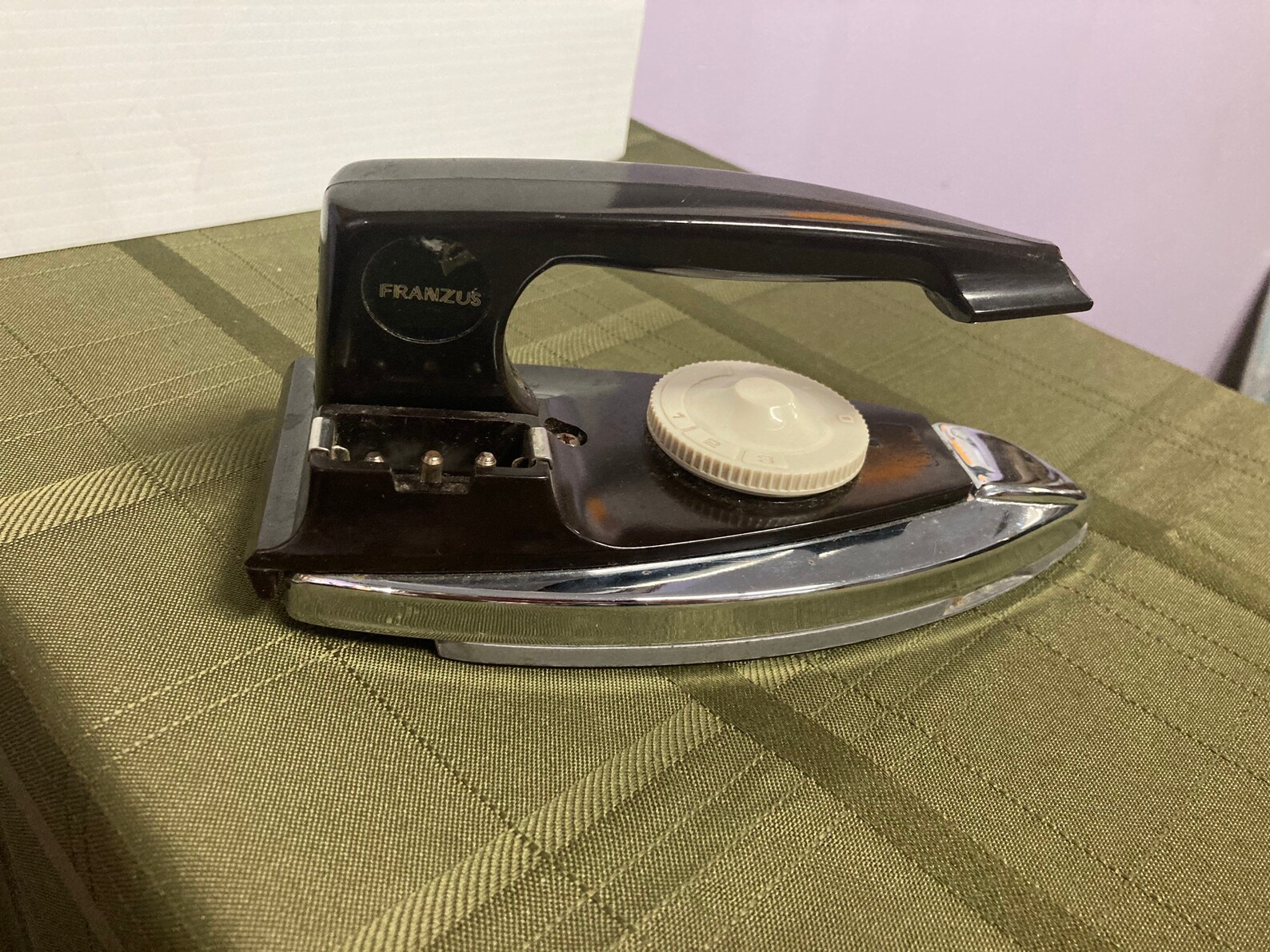 folding travel iron uk