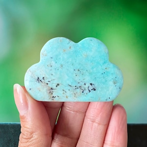 Chrysoprase Cloud (Self-Standing), Chrysoprase Palm Stone, Natural Chrysoprase Stone, Chrysoprase Crystal, Healing Crystals