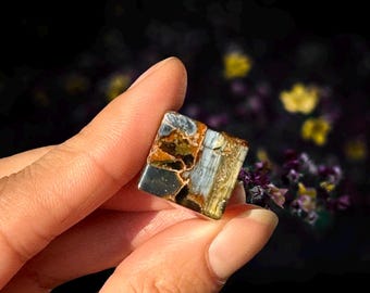 Pietersite Cube