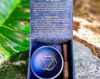 Third Eye Chakra Singing Bowl Gift Set -Indigo