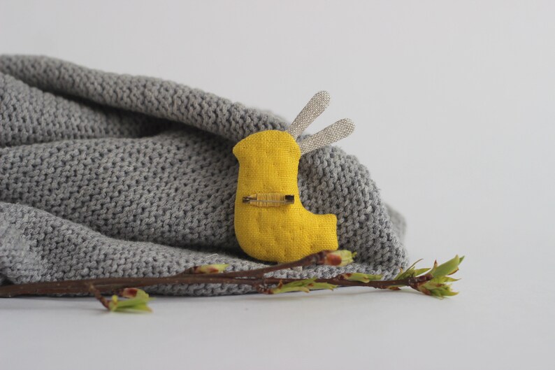 Bird brooch Easter bunny Easter jewelry Linen bunny Linen bird Fabric bunny Yellow bird Mothers day gift Miniature bird pin Easter gift image 3