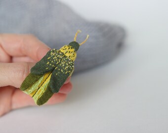 Beetle brooch, insect jewelry, linen beetle, green yellow beetle, embroidered brooch, ooak beetle, embroidered beetle, insect wall art