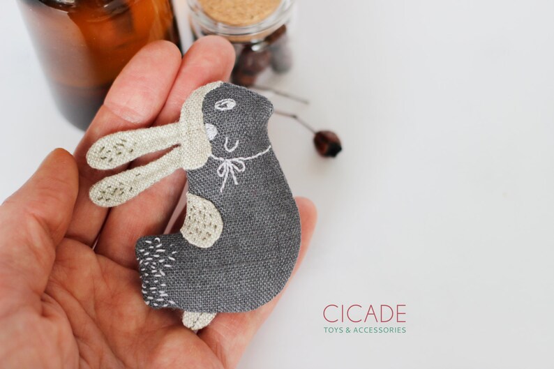Linen bird brooch Easter bunny Gray bird pin Bunny hat Fabric bird Womens spring outfit Natural linen rabbit Backpack pin Stuffed bird