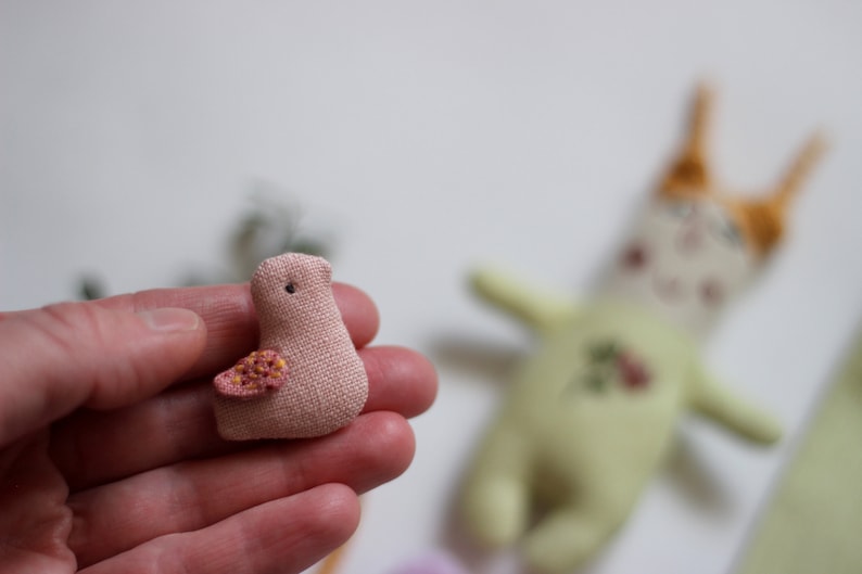 Linen tiny doll, pocket doll, rag doll, easter gift for kids, doll in a pouch, cloth doll with bird, pink tiny bird, linen bag, travel toy image 4