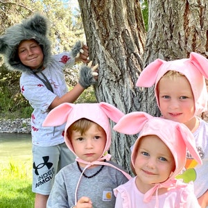 Pink pig baby hat/pink pig costume hat/pig ears baby hat/pink pig bonnet/pink pig hat/pig toddler costume hat/pink pig toddler hat/pig hat afbeelding 4