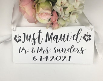 Just Maui'd Wedding Sign-12"x 5.5" Rustic White Chic Sign-Just Maui'd Wood Sign-Wedding Prop-Wedding Date Sign-Mr Mrs Sign