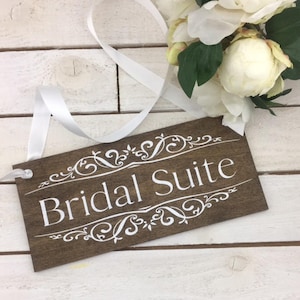 Bridal Suite Sign-Wood Bridal Suite Sign-Rustic Chic Wood Wedding Sign-Bridal Suite-Bridal Room Decoration
