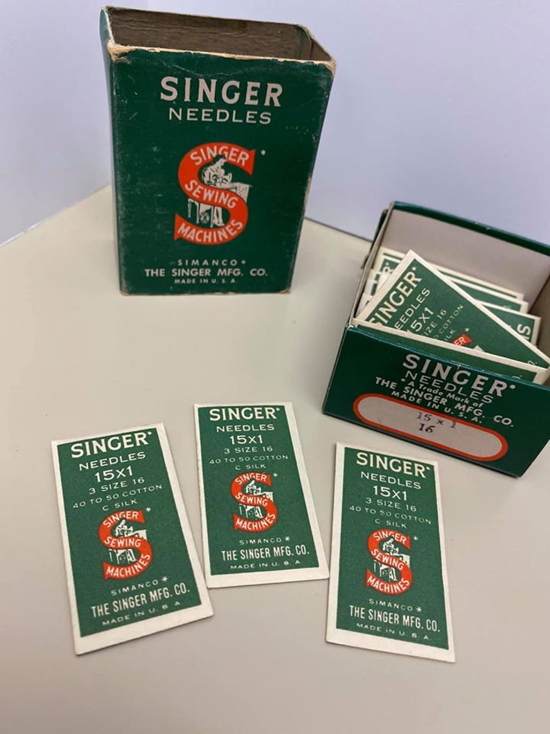 Vintage Singer Sewing Machine Needles for Use With Featherweight 221