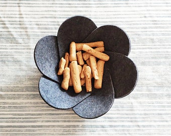 Bread Basket handmade of Warm Wool Felt, this Decorative Bowl is a perfect Bread Box for Kitchen Decor, Warmer Bread Container, by FELTinPOP