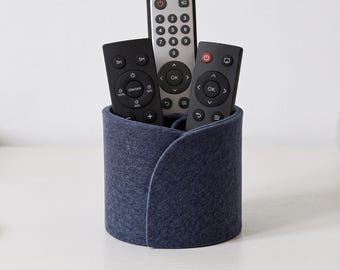 Remote Control Organizer with 3 Compartments for Mountain Holiday Home or Chalet, Felt Remote Control Holder, Handmade in Italy