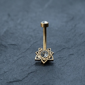 18K vergulde navelring Mandala met zirkonia hypoallergene en boho-chique lichaamssieraden voor navelpiercing afbeelding 1