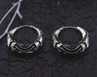 925 Sterling Silver Xenomorph Hoop Earrings – Biomechanical, HR