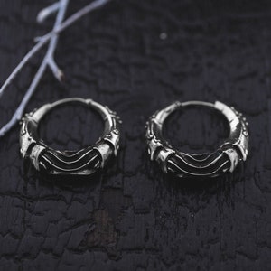 HR Giger Alien Xenomorph Silver Hoop Earrings – Biomechanical, Cyborg, Futuristic Jewelry