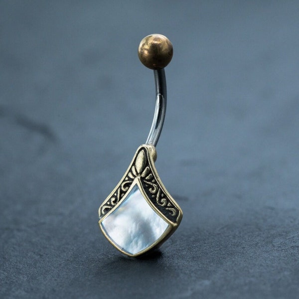 Mother of Pearl Belly Ring - Boho 9mm Navel Bar - Pearl Piercing - Diamond Shaped Belly Button Jewelry - Bananabell Body jewelry