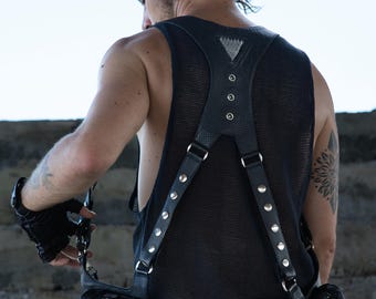 【希少】julius 2023 PRE FW HOLSTER VEST Julius Leather Holster Vest | Black | FARFETCH