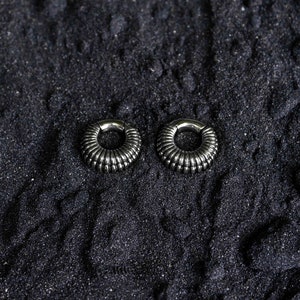 Creolen-Clicker-Ohrringgewicht aus Silber von Biomeca, 6-mm-Spreizstecker für Körperschmuck, Körpermodifikations-Piercings-Expander Pair