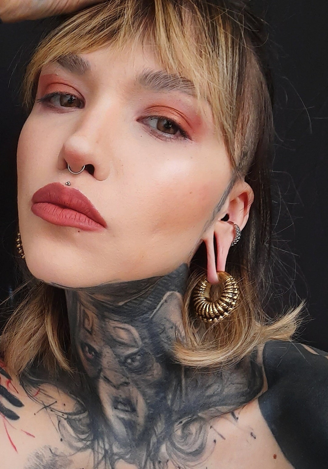 Circle Heavy Ear Weights, Ear Hangers, Gold Ear Gauges, 0 Gauge Ears, Ear Stretching, Stretched