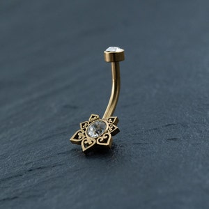 18K vergulde navelring Mandala met zirkonia hypoallergene en boho-chique lichaamssieraden voor navelpiercing afbeelding 2