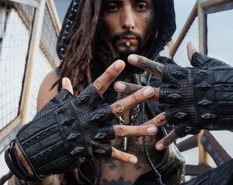 Schwarze Mad-Max-Lederhandschuhe, fingerlose Kampf- und Motorradhandschuhe im postapokalyptischen Stil, Herren-Fahrhandschuhe, Bühnenoutfit