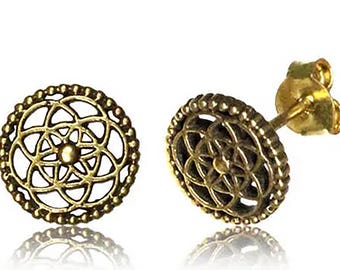 Pendientes Flor de la Vida | Tachuelas Mandala | Joyas de geometría sagrada | Elegantes piercings en las orejas | Diseños de pendientes únicos