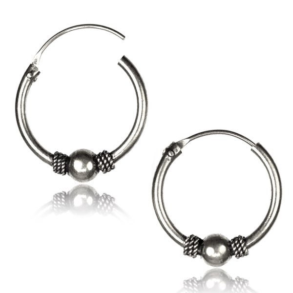 boucles d'oreilles homme créoles en argent, bijoux ethniques, bijoux tendance, bijoux artisanaux, boucle d'oreille creole originale