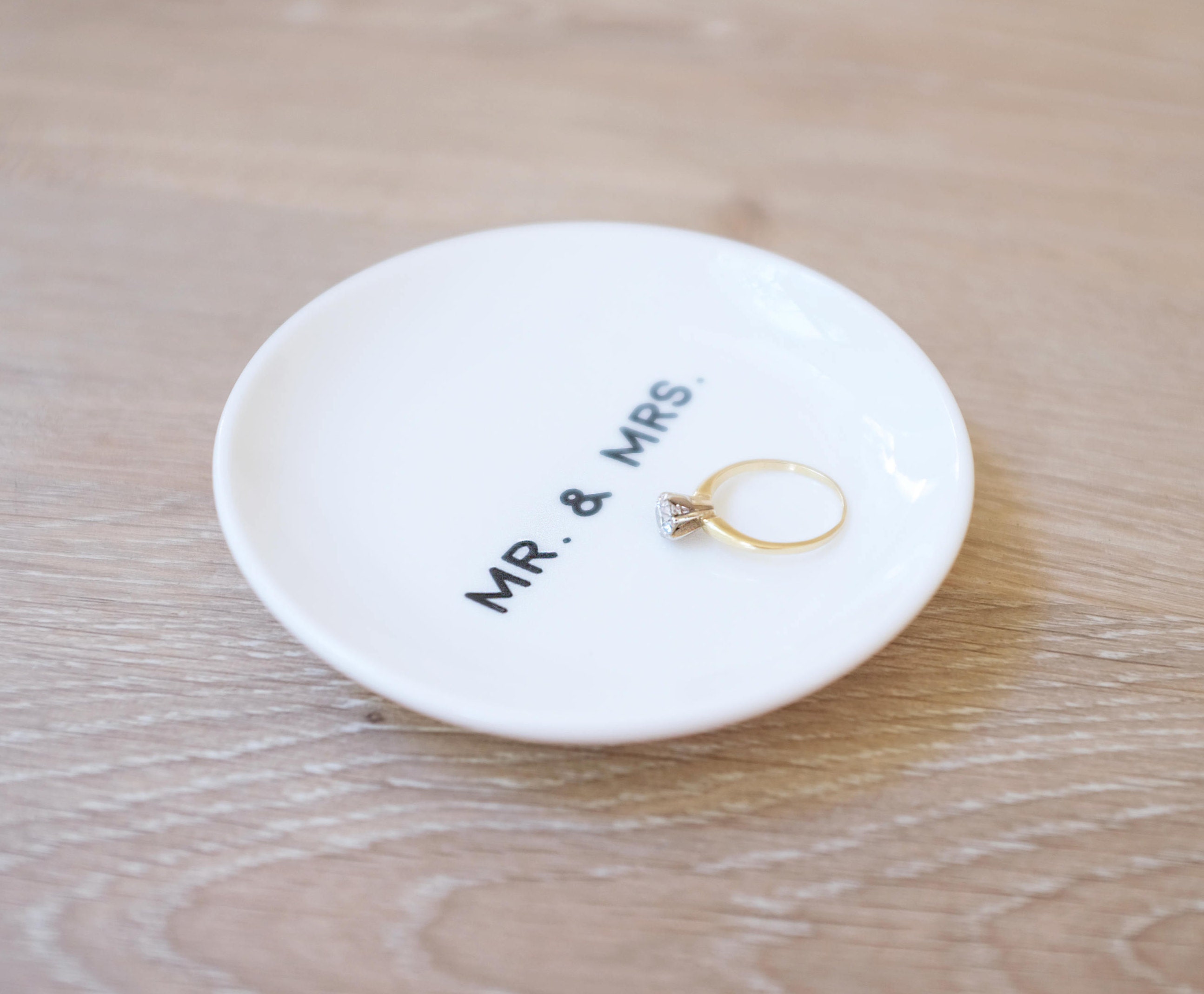 Custom Mrs Personalized Circle Jewelry Tray Ring Dish with Last Name 