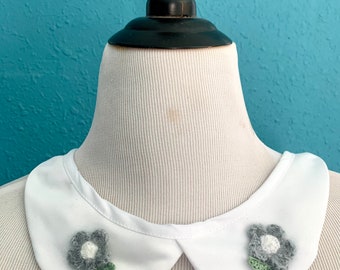 Retro, Cottagecore, White Satin Peter Pan Collar, Embroidered Flower Appliqué, Detachable, Removable Collar