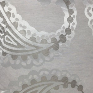 Laura Ashley Chemin de lit Emperor en tissu de soie gris tourterelle motif cachemire 250 x 60 cm image 1