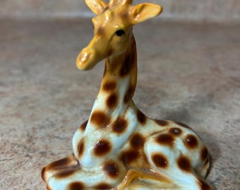 Vintage 1950's Bone China Taiwan 3 1/2" Giraffe Statue Figurine Decoration