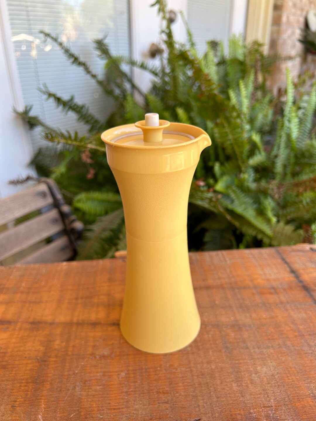 Vintage Tupperware Salad Dressing Cruet Container 1246 Harvest Goldoil