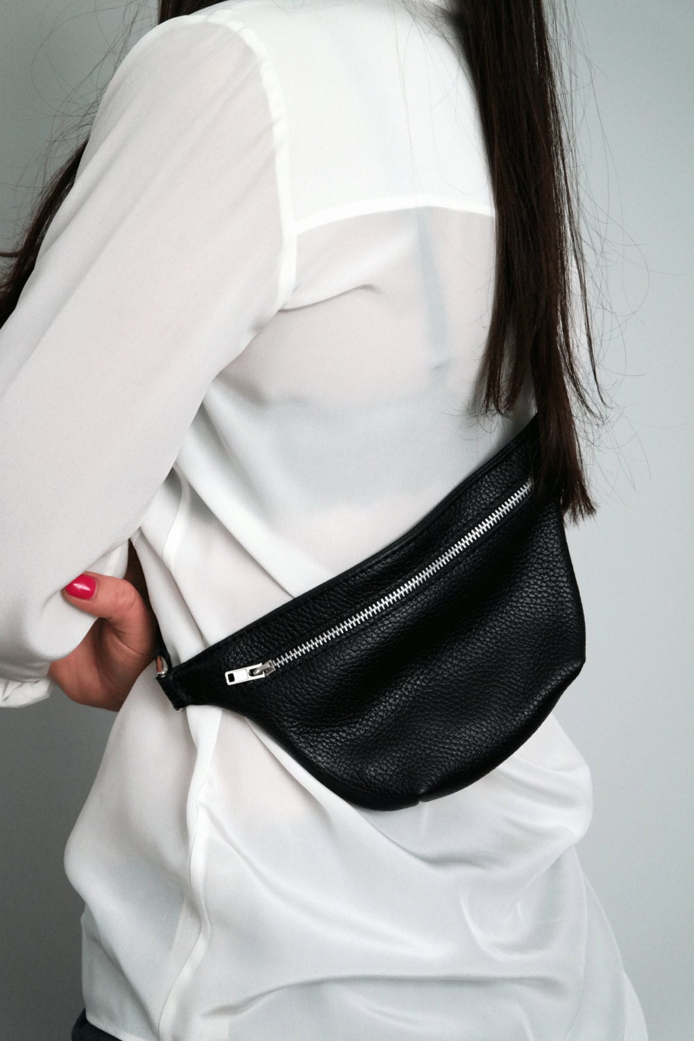 新品!送料込! Leather Waist Bag Black 新品!送料込! Leather Waist Bag Black