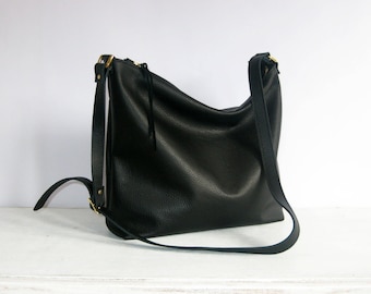 Black Leather Hobo Bag: Adjustable Crossbody Purse