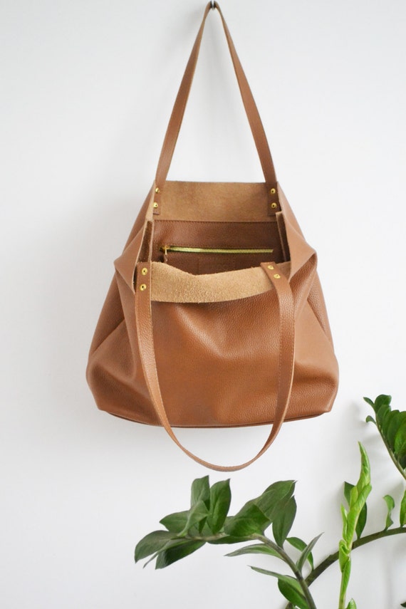 Borsa Tote in pelle donna LAPTOP BAG Borsa in pelle di ghiaia grande Tote Bag Brown Tote Bag chiusura magnetica borsa di Roma Etsy Italia