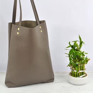 SIMPLE TOTE Bag, Everyday Leather Tote, Leather Laptop Bag, Gray Leather Tote, Italian Leather Tote - MADRID -