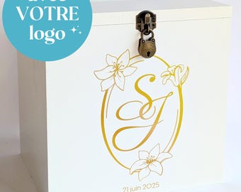 Großer hölzerner Wunschbrunnen mit Ihrem personalisierten Hochzeitslogo und Vorhängeschloss – Hölzerne Spardose – Wunschbrunnen für Hochzeiten, Taufen und Kommunionen