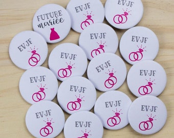 14 Badges EVJF + 1 Future mariée