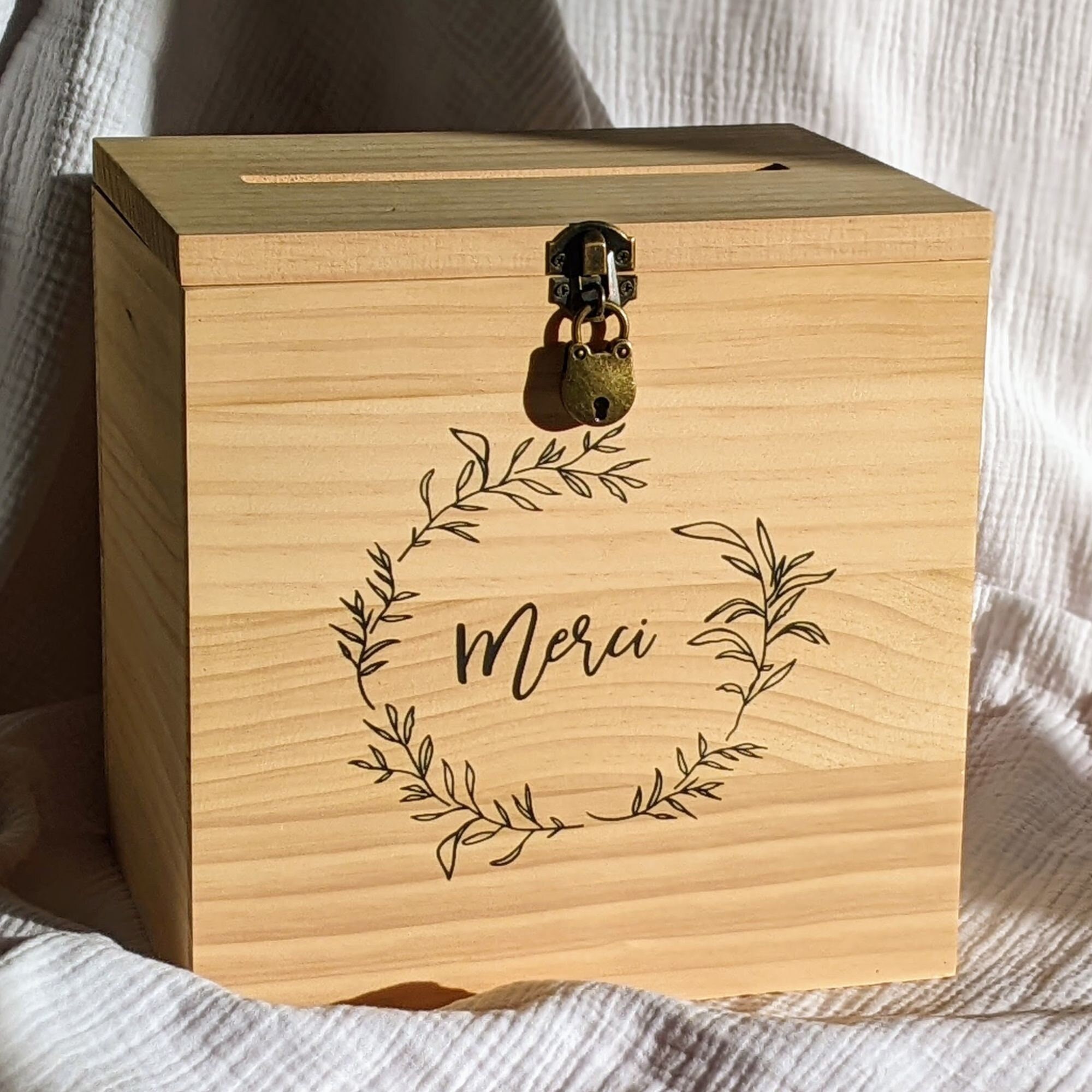 Large wooden urn with padlock - Light wooden "Thank you" fundraiser - Wooden wedding urn - Birthday - Baptism - Communion - Retirement
