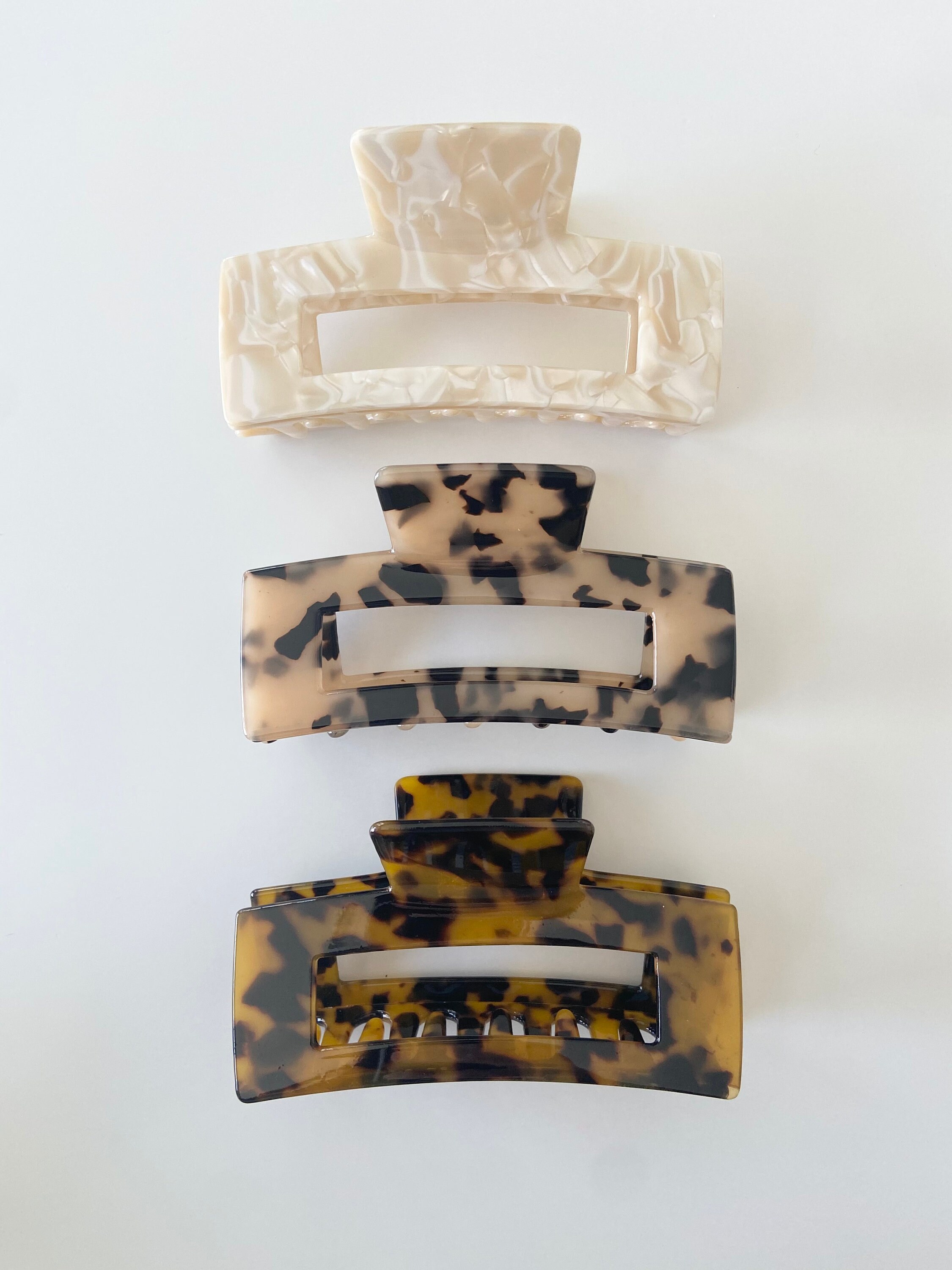 Hair Claw Clips Acrylic Tortoise Shell Medium 4 Pack for Fine to Thick Hair 3-Pack Medium Acrylic Hair Claw Clips – 7x4cm / 2.8x1.6 Inch  main image 2