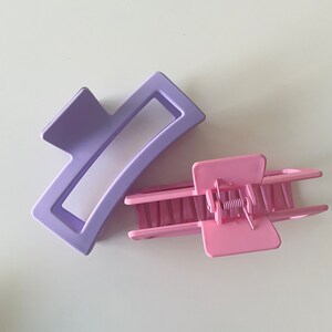 Set of 2, large 5 inch, non-slip hair claw clip