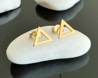 14k Gold Triangle Earrings, Solid Gold Earrings, Dainty Geometric Triangle, Gold Triangle Earrings, Gift For Her, minimal triangle Earrings