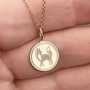 14k Gold Fox Necklace: Personalized Animal Pendant
