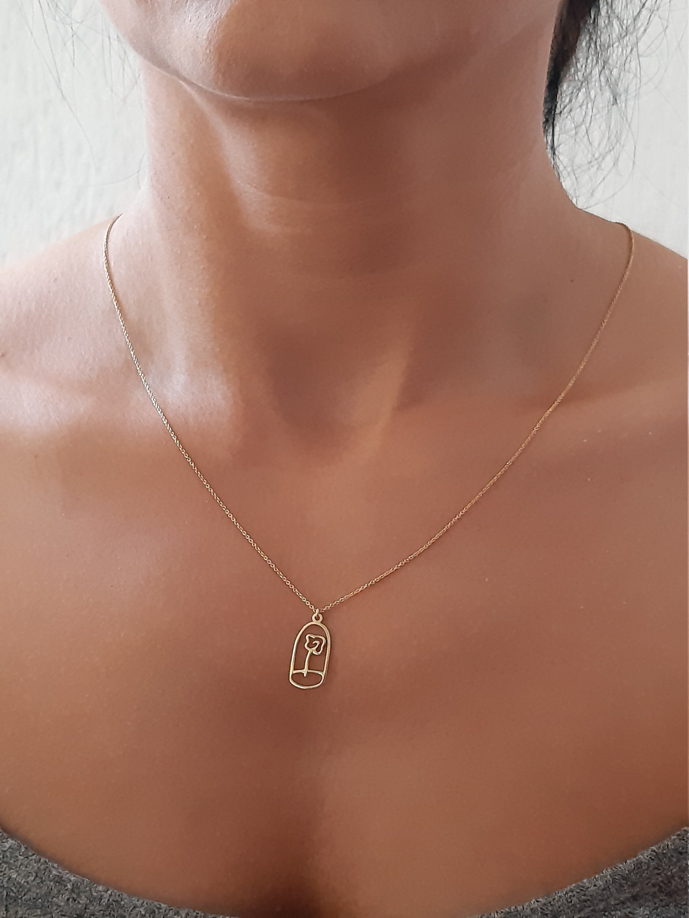 14K Solid Gold Rose Flower Necklace 