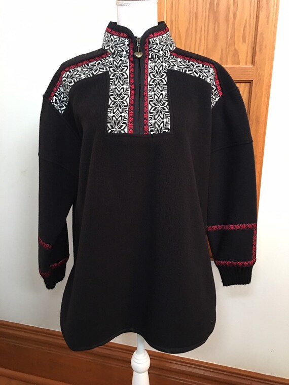 vintage fleece pullover