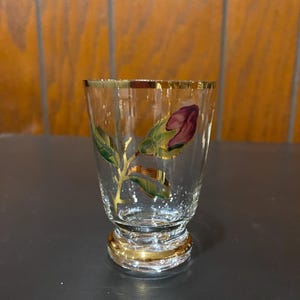 Set of 5 Gold Rim Painted Rosebud Aperitif Cordial Liqueur Shot Glasses
