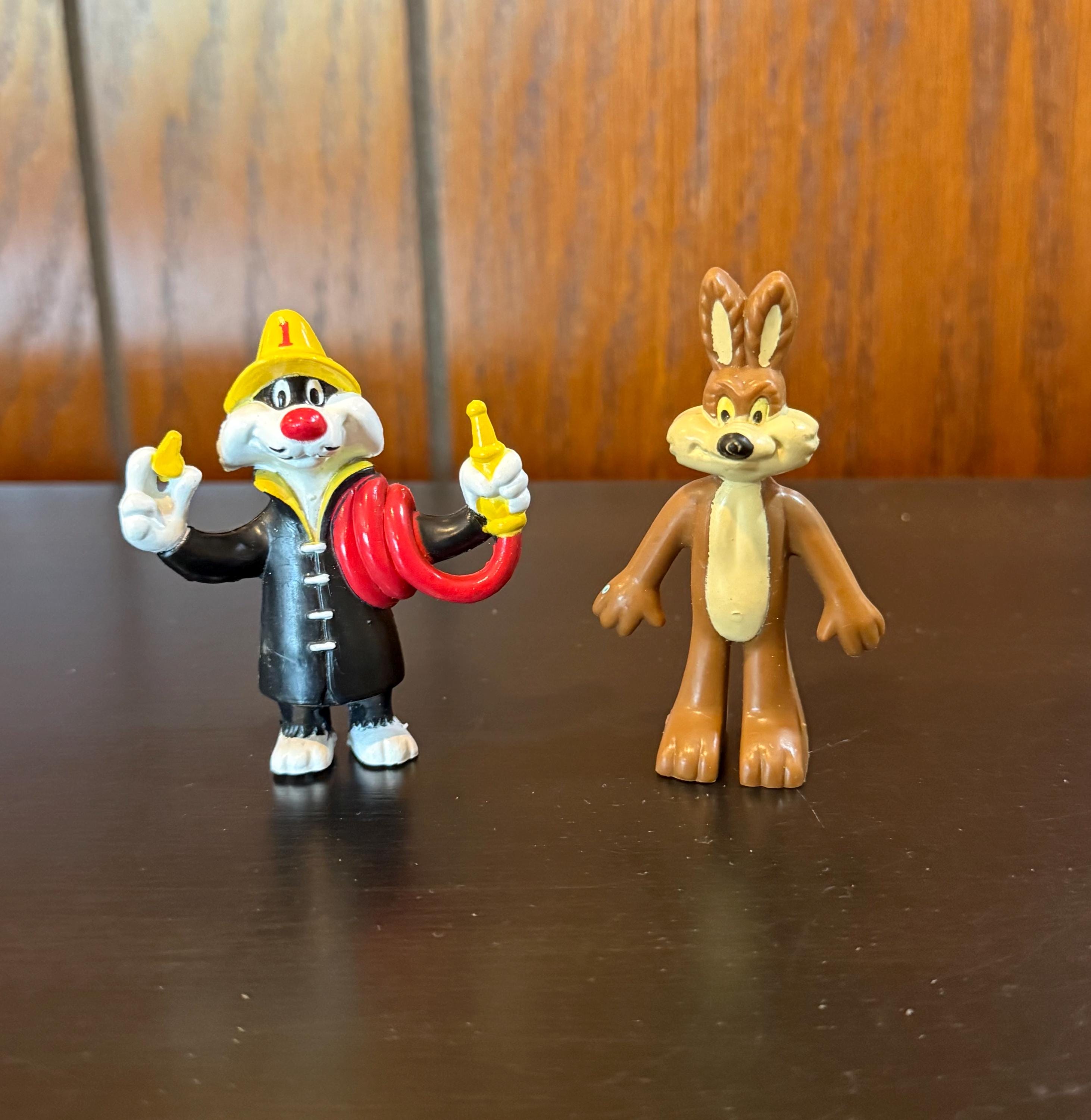 Sylvester Figurine - Etsy