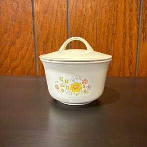 Vintage Corelle Spring Meadow Sugar Bowl with Plastic Lid