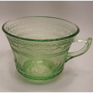 Cup  Vintage  Federal Depression Glass Patrician Green