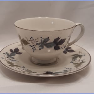 Royal doulton tea cup and saucer - Etsy 日本