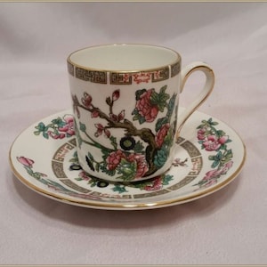 Demitasse Tea Cups & Saucers Royal Grafton Indian Tree Fine Bone China  England