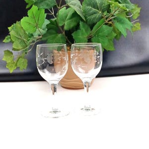 Crystal Wine Glasses Princess House Heritage Blown Glass Set of 2
